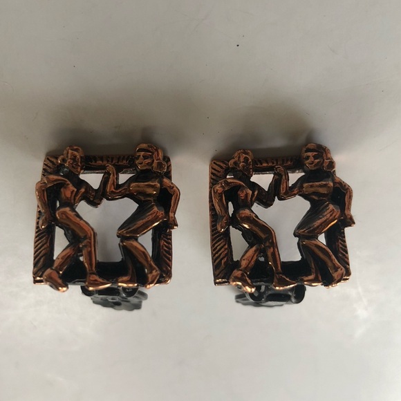 Copper Dancing Figure Earrings - possibly 1950’s - clip on earrings - Picture 7 of 10